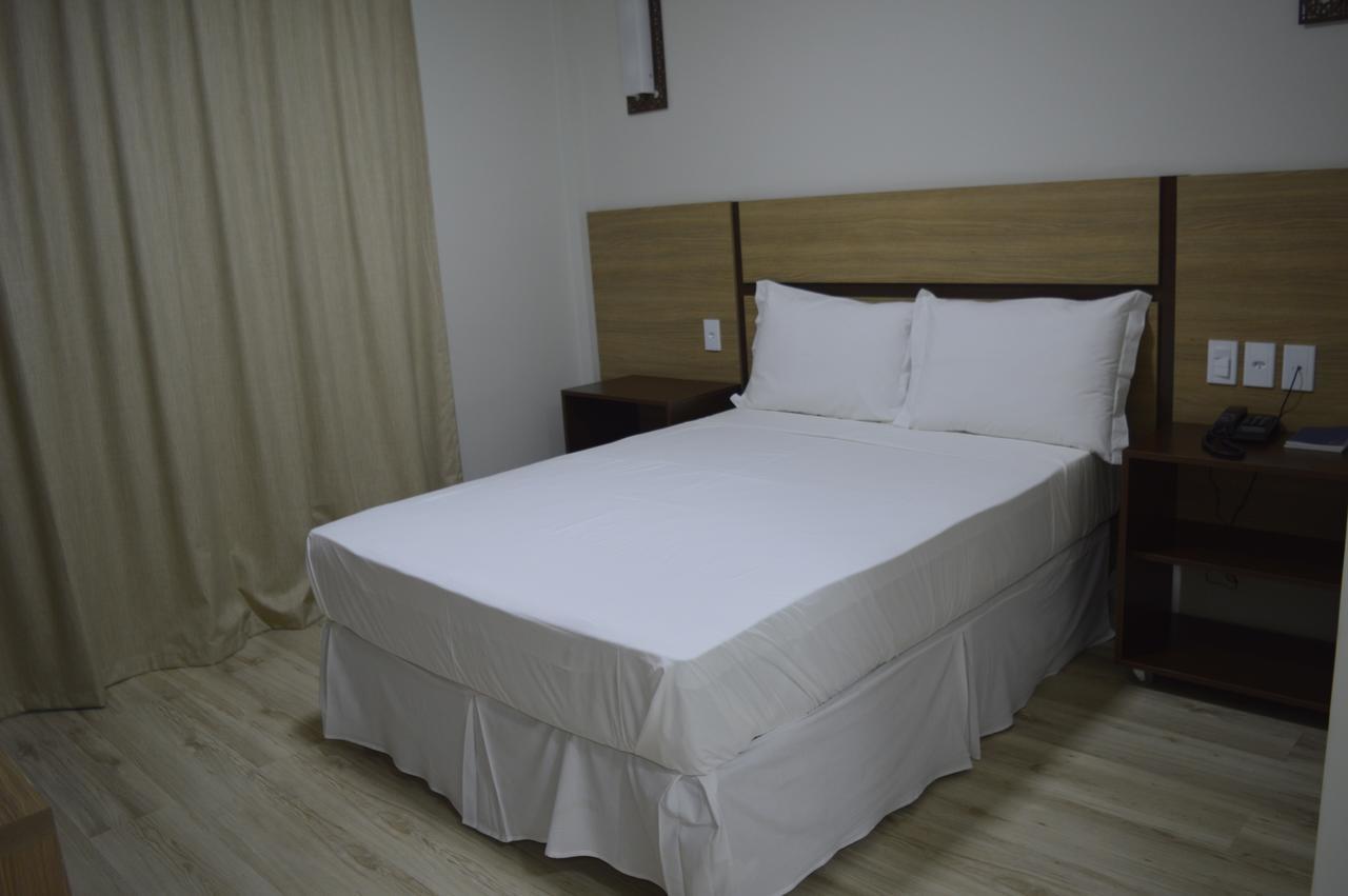 Rede Andrade Rio Branco Hotel Bagian luar foto